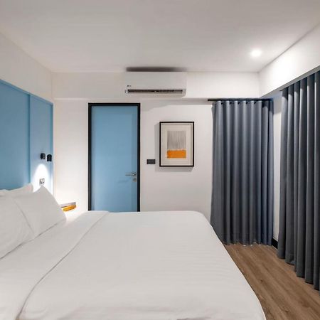 Myhotel Cmyk@Ratchada Bangkok Luaran gambar