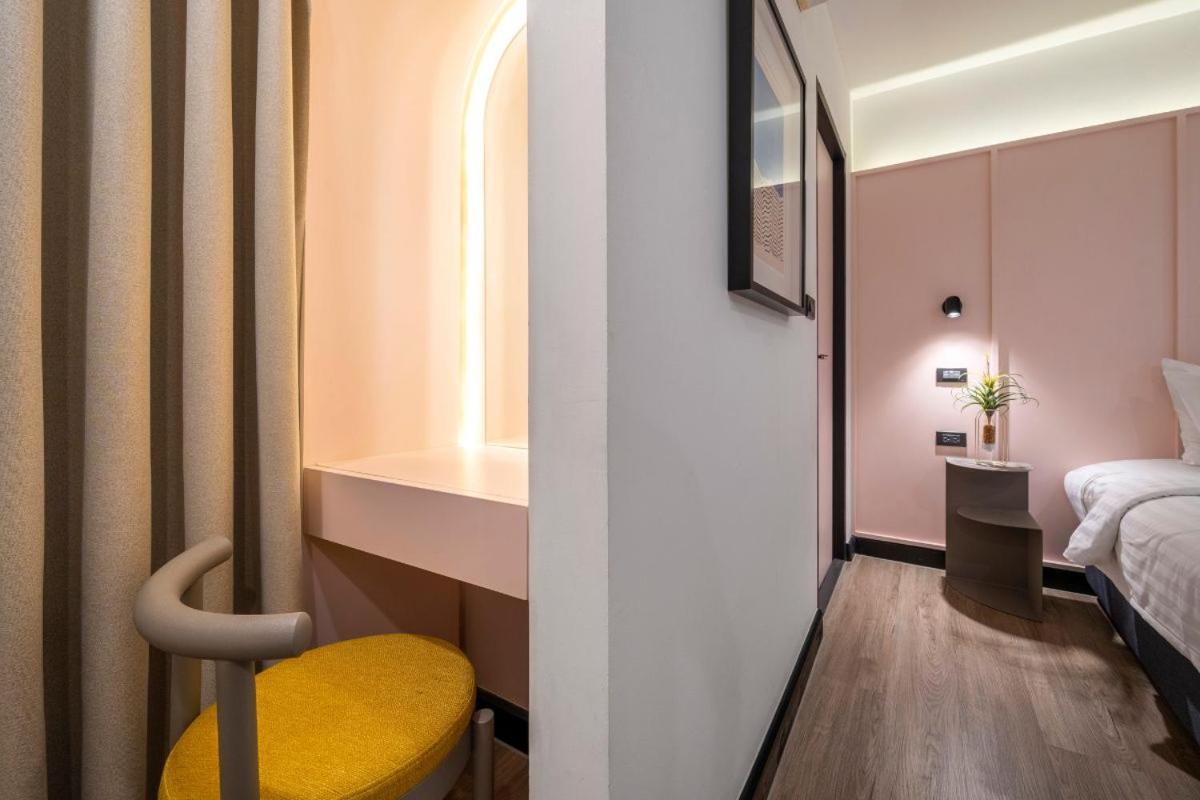Myhotel Cmyk@Ratchada Bangkok Luaran gambar